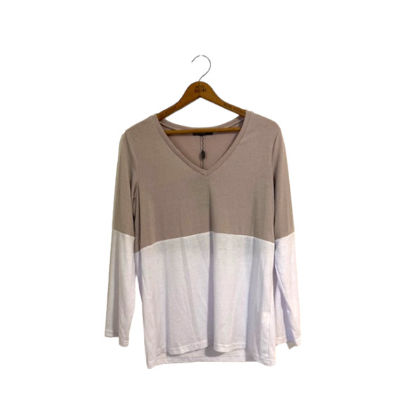 Two-Tone Tan & White Long Sleeve V Neck Top - Size Small - Picture 2 of 6